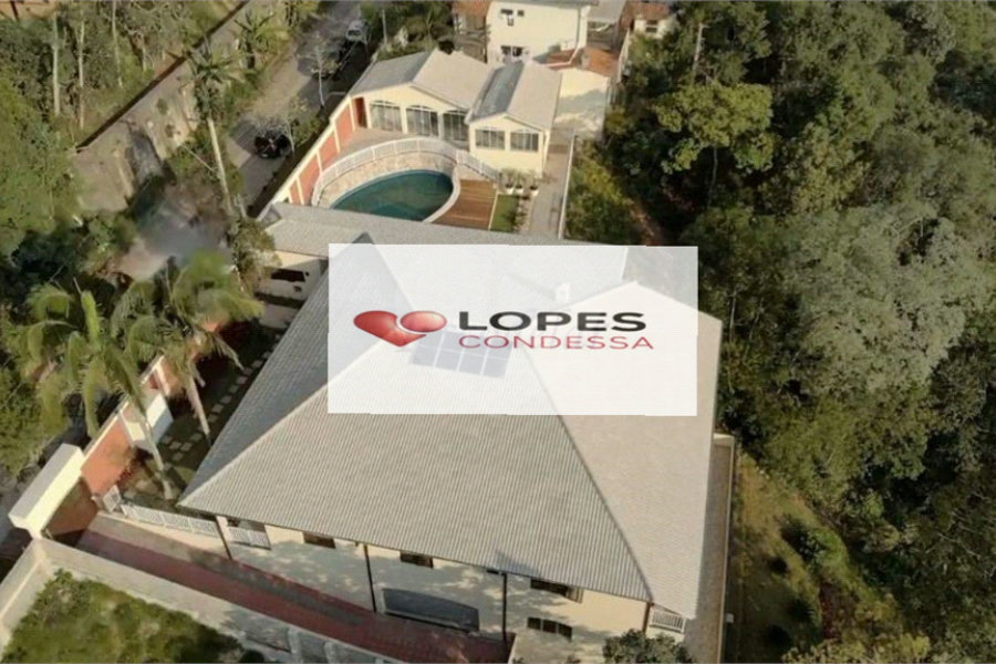 Casa à venda com 3 suítes no condomínio Alpes da Cantareira, Mairiporã - SP