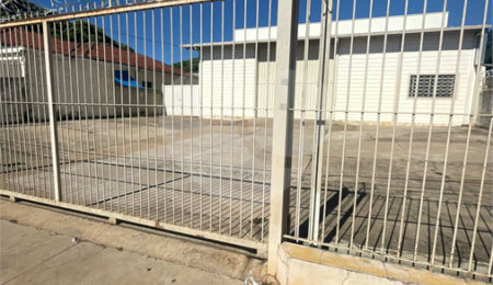 Barracão à venda em Jardim das Estações (vila Xavier), Araraquara, SP