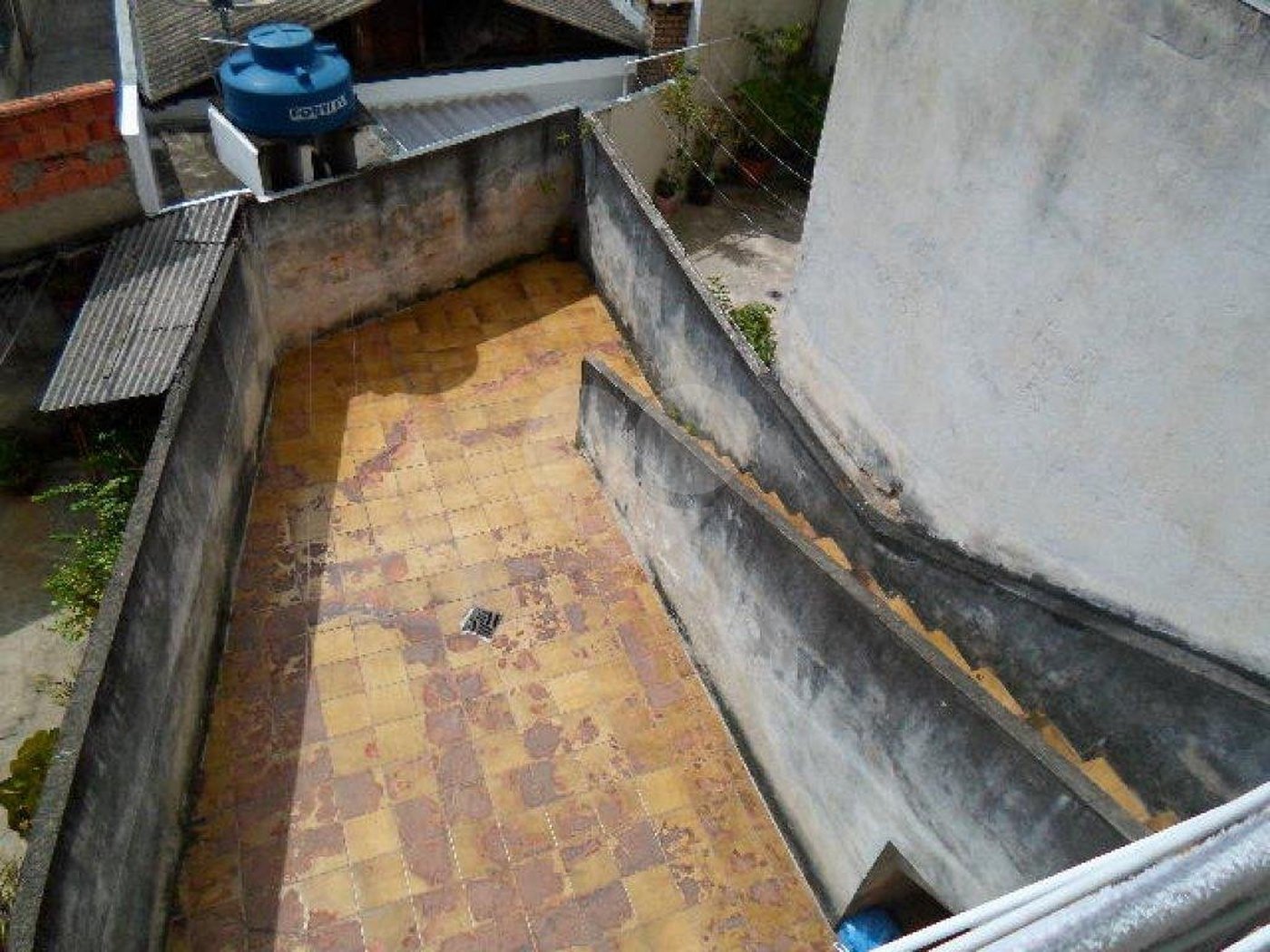 Sobrado à venda com 3 quartos em Água Fria, São Paulo, SP