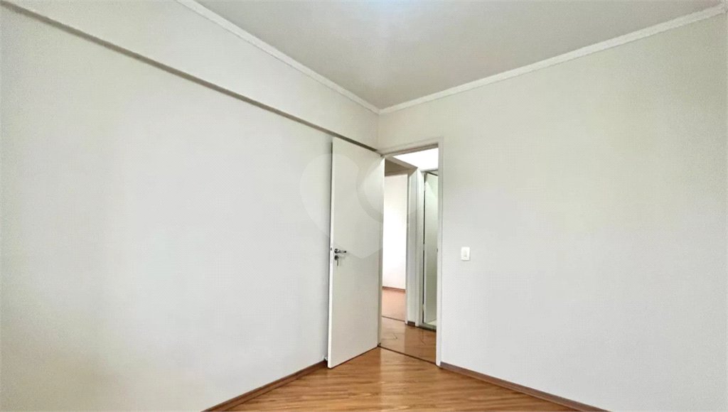 Apartamento à venda com 3 quartos, sendo 1 suíte,  em Vila Campestre, São Paulo, SP
