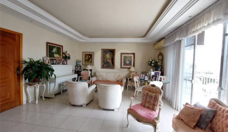 Apartamento à venda com 4 quartos, sendo 1 suíte,  em Tijuca, Rio de Janeiro, RJ