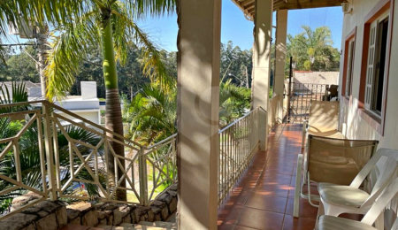 Casa à venda com 4 quartos, sendo 3 suítes, no condomínio Terras de Santa Teresa, Itupeva - SP