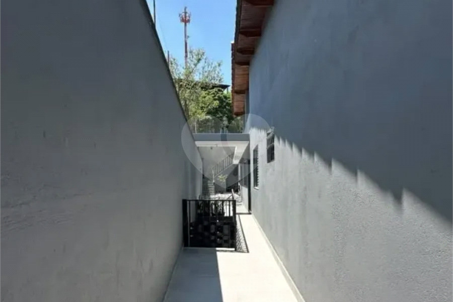 Sobrado à venda com 4 quartos, sendo 1 suíte, em Vila Pirituba, São Paulo, SP