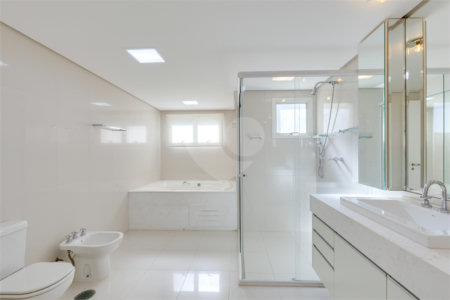 Apartamento à venda ou para alugar com 4 suítes em Chácara Flora, São Paulo, SP