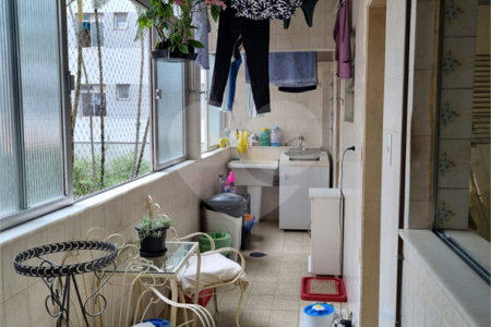 Apartamento à venda com 3 quartos, sendo 1 suíte, em Liberdade, São Paulo, SP