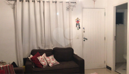 Casa à venda com 3 quartos, sendo 1 suíte,  no condomínio Villaggio Portobello, São Paulo - SP