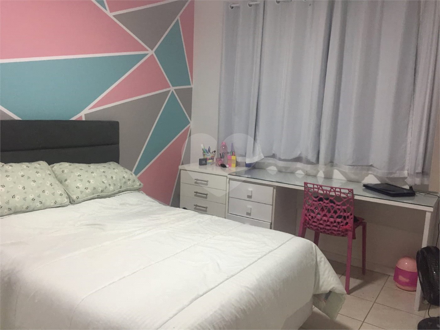 Sobrado à venda com 3 quartos, sendo 1 suíte, em Jardim do Lago, Atibaia, SP