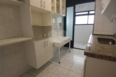Apartamento à venda com 3 quartos, sendo 1 suíte, em Vila Leopoldina, São Paulo, SP