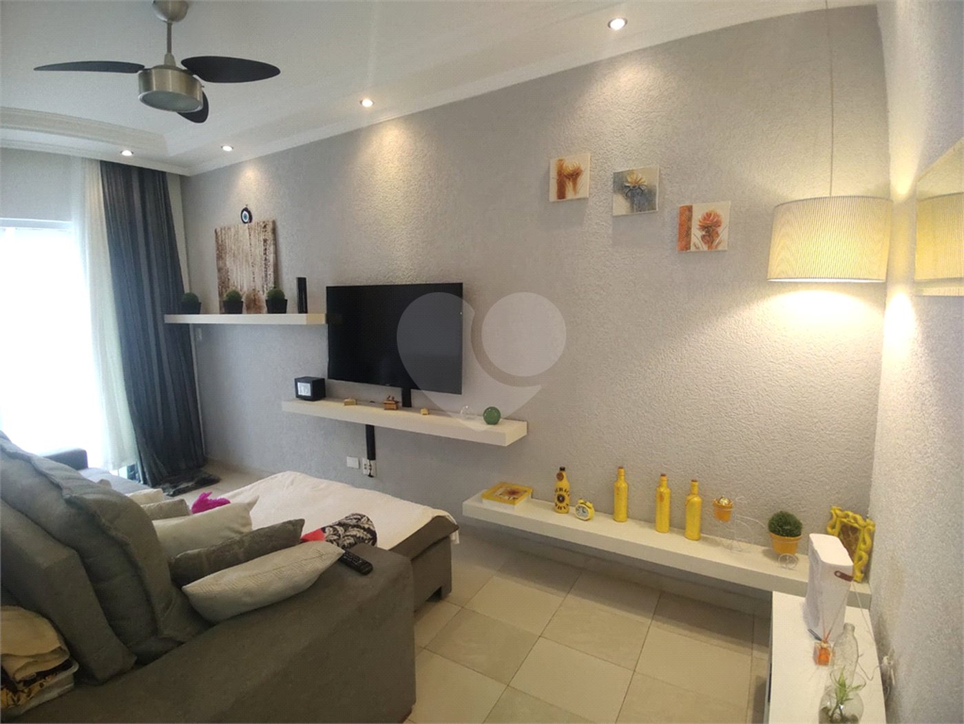 Casa à venda com 4 quartos, sendo 1 suíte, em Tremembé, São Paulo, SP