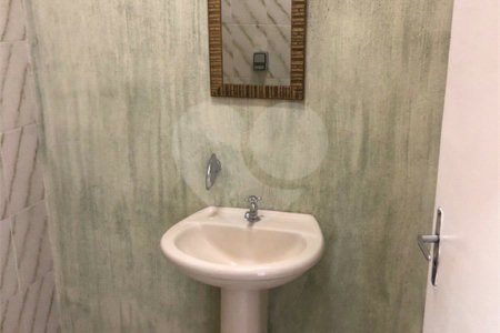 Casa à venda com 1 suíte no Centro, Vinhedo, SP
