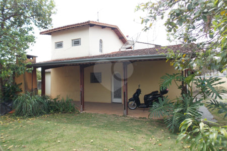 Casa à venda com 3 quartos, sendo 2 suítes, em Vila Helena, Atibaia, SP