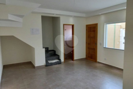 Casa à venda com 3 quartos, sendo 1 suíte, em Vila Brasilina, São Paulo, SP
