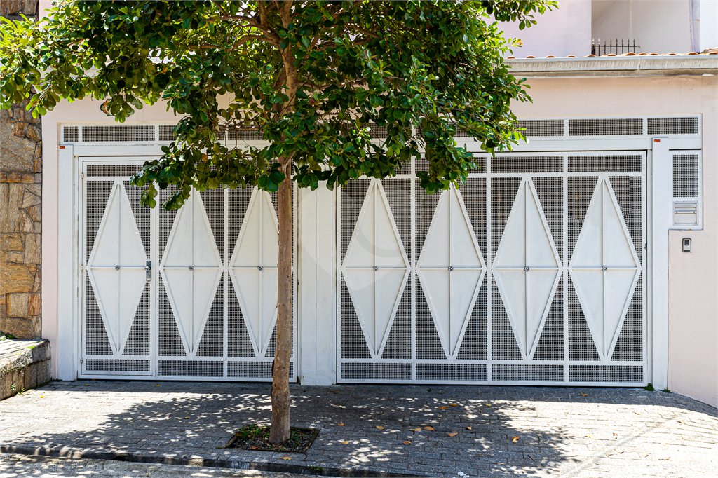 Sobrado à venda com 3 quartos, sendo 1 suíte,  em Jardim Umuarama, São Paulo, SP