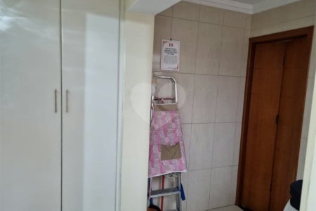 Casa Térrea à venda com 2 suítes em Santa Terezinha, São Bernardo do Campo, SP