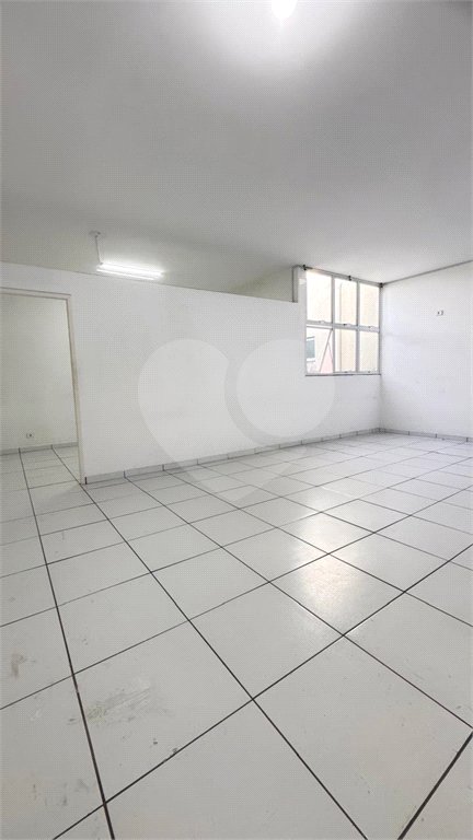 Prédio para alugar no Centro, Poá, SP