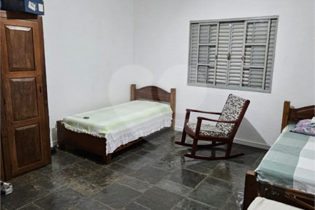 Sítio à venda com 6 quartos, sendo 5 suítes, em Taiaçupeba, Mogi das Cruzes, SP