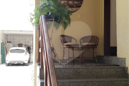Casa à venda com 3 suítes em Cambuci, São Paulo, SP