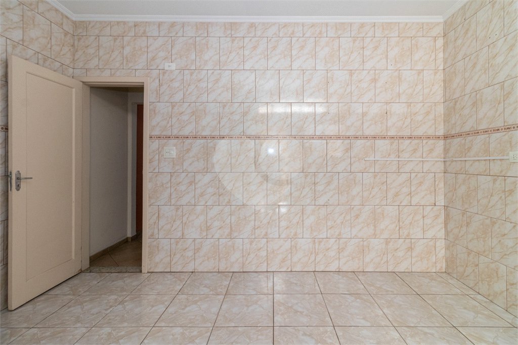 Casa Térrea à venda com 3 quartos, sendo 1 suíte,  em Indianópolis, São Paulo, SP