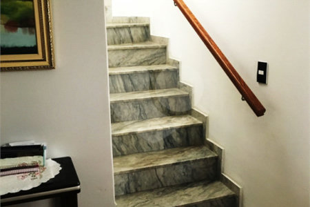 Sobrado à venda com 4 quartos, sendo 1 suíte,  em Vila Gomes, São Paulo, SP