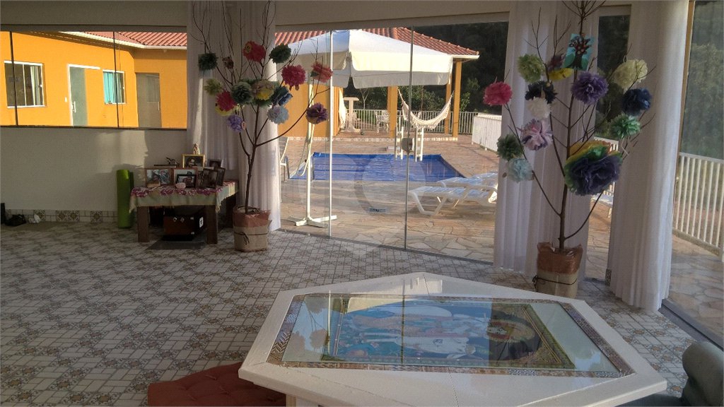 Hotel à venda com 7 quartos, sendo 4 suítes, no Centro, Soledade de Minas, MG