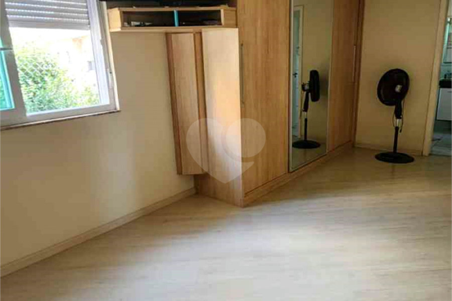 Casa à venda com 3 suítes no condomínio Quinta de Santo Antônio, São Paulo - SP
