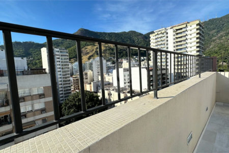 Cobertura à venda com 4 quartos, sendo 2 suítes,  em Tijuca, Rio de Janeiro, RJ