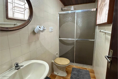 Casa em condomínio à venda com 2 quartos, sendo 1 suíte, em Ogiva, Cabo Frio, RJ