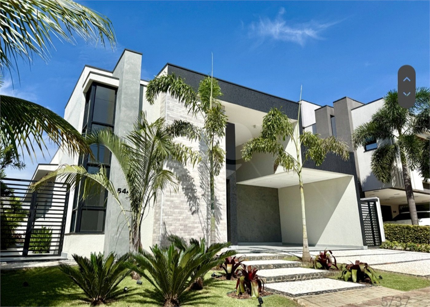 Terreno à venda com 4 suítes no condomínio Residencial Maison Du Parc, Indaiatuba - SP