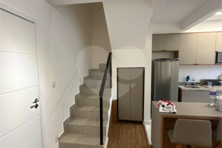 Apartamento à venda com 2 quartos, sendo 1 suíte, em Bairro do Cambará, São Roque, SP