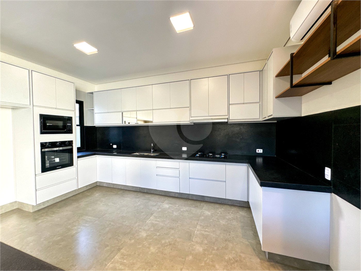 Casa à venda com 3 suítes em Parque Das Mangueiras, Três Lagoas, MS