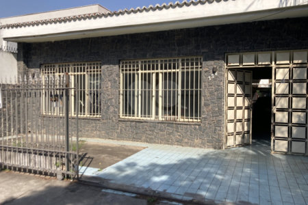 Casa Térrea à venda com 4 quartos em Indianópolis, São Paulo, SP