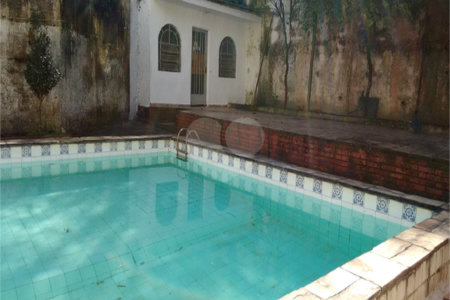 Casa à venda com 3 suítes em Jardim das Vertentes, São Paulo, SP