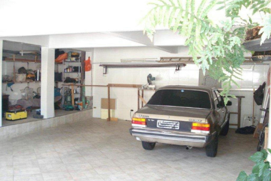 Sobrado à venda com 5 quartos, sendo 1 suíte, em Interlagos, São Paulo, SP