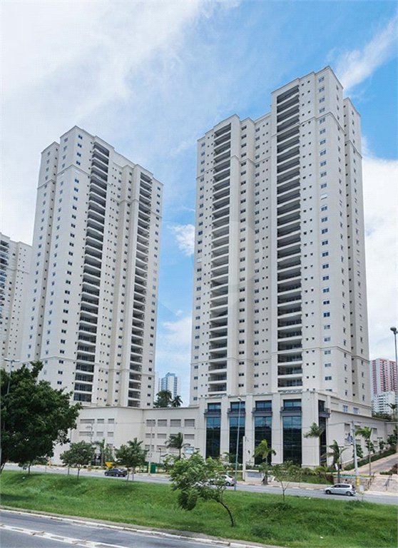 Apartamento à venda com 4 quartos, sendo 3 suítes, em Jardim Flor da Montanha, Guarulhos, SP