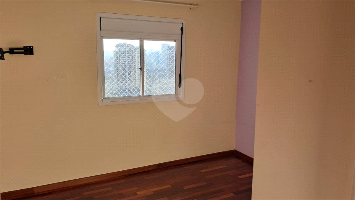 Apartamento à venda com 4 quartos, sendo 2 suítes, em Jardim Marajoara, São Paulo, SP