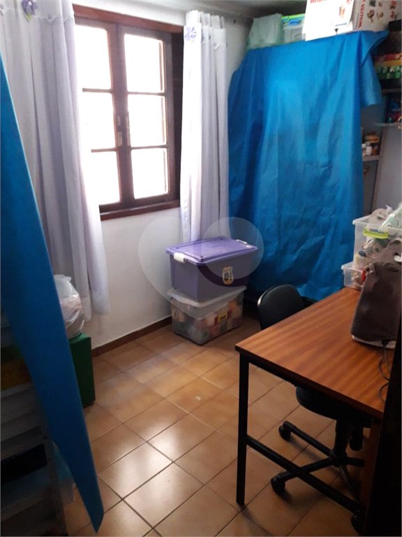 Sobrado à venda com 3 quartos, sendo 1 suíte, em Tremembé, São Paulo, SP
