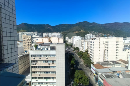 Cobertura à venda com 3 quartos, sendo 2 suítes, em Tijuca, Rio de Janeiro, RJ