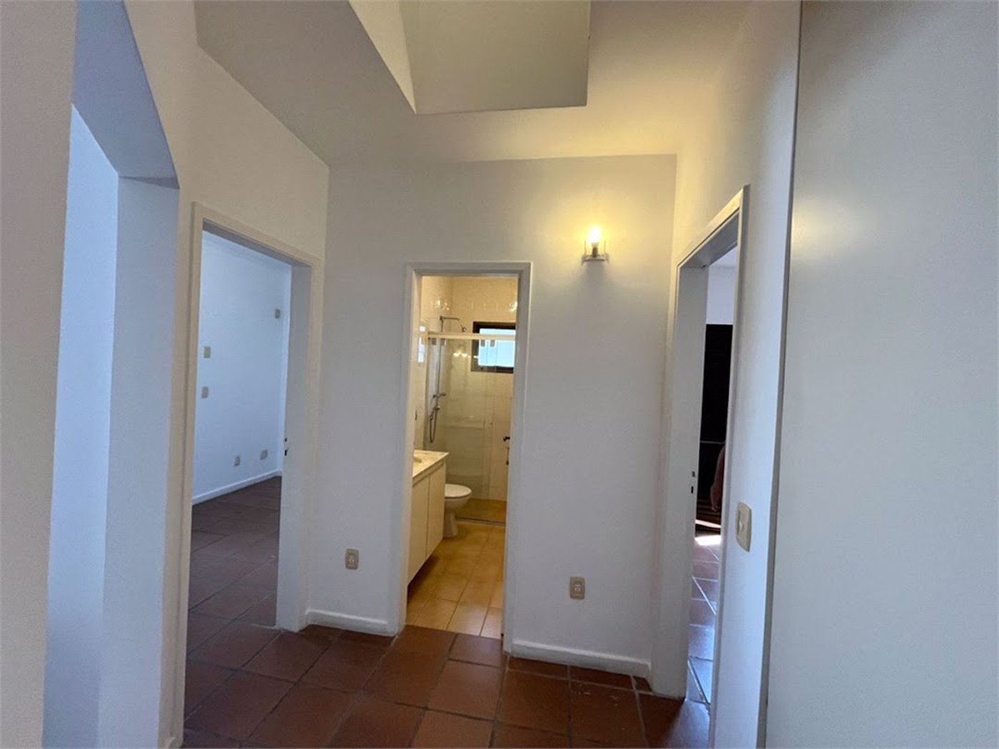 Apartamento com 4 dormitórios à venda, 259 m² por R$ 900.000,00 - Jardim Três Marias - Guarujá/SP