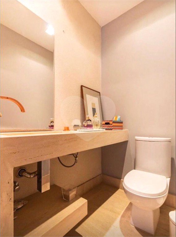 Apartamento à venda com 4 quartos, sendo 3 suítes, em Campo Belo, São Paulo, SP