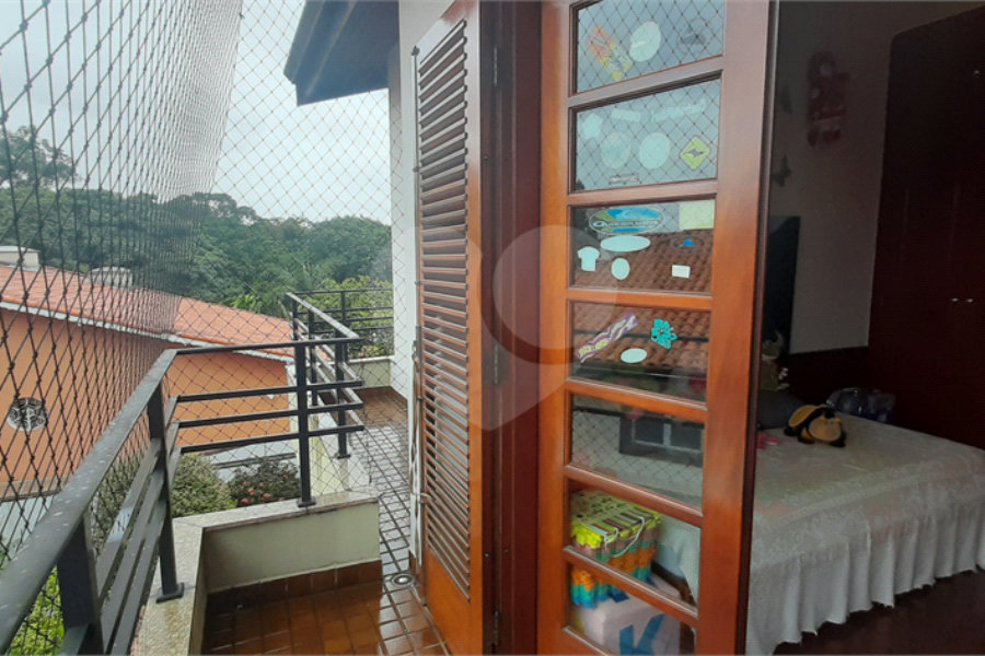 Sobrado à venda com 5 suítes em Tremembé, São Paulo, SP