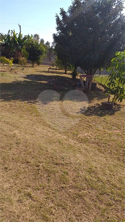 Chácara à venda com 3 quartos, sendo 1 suíte, em Outeiro das Paineiras (botujuru), Campo Limpo Paulista, SP
