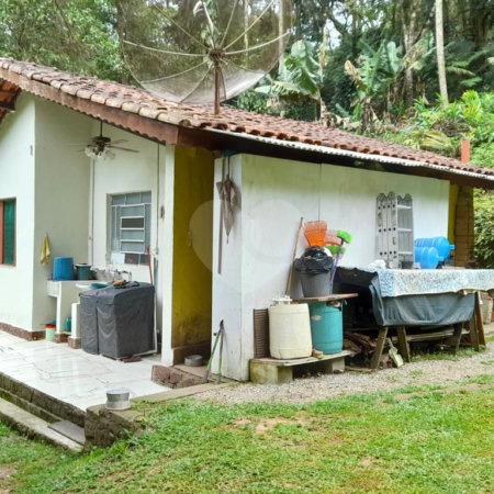 Chácara à venda com 3 quartos em Caraguatá, Mairiporã, SP