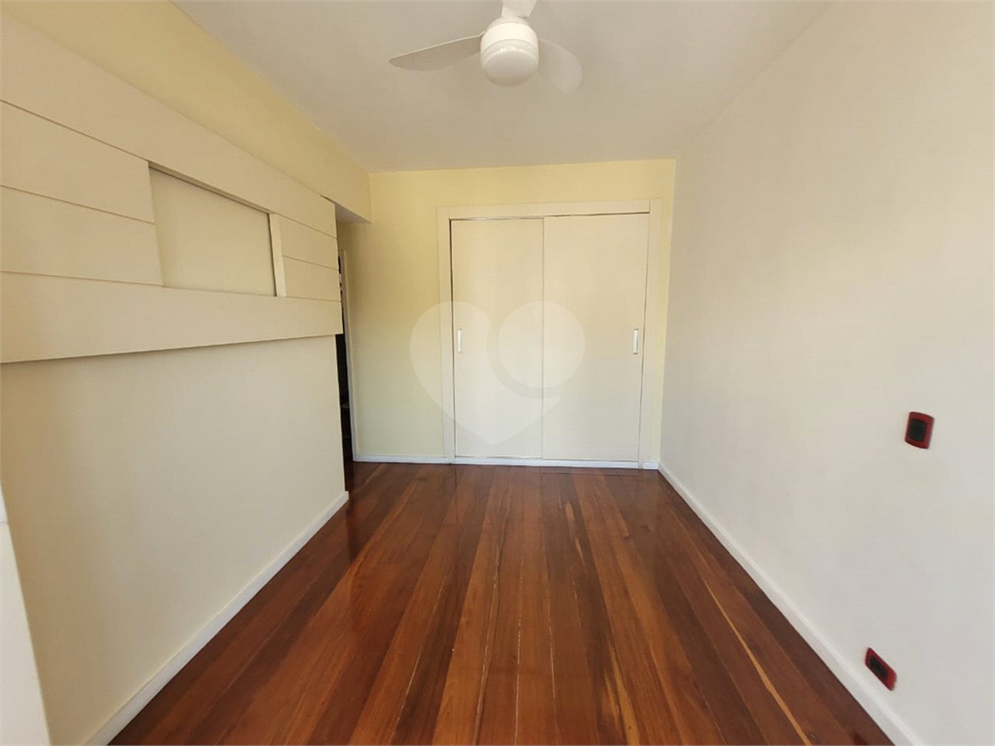Apartamento à venda com 3 quartos, sendo 1 suíte,  em Tijuca, Rio de Janeiro, RJ