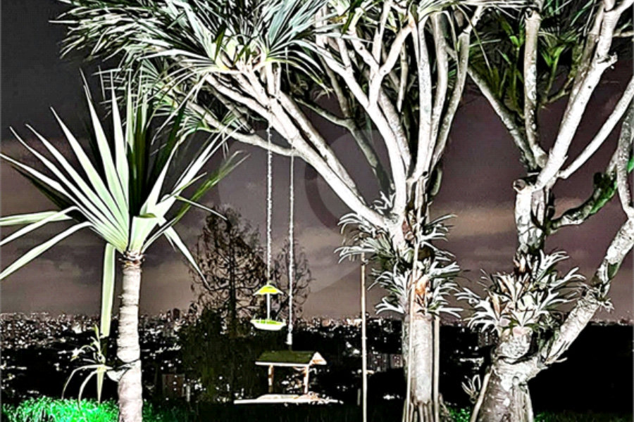 Casa à venda com 4 suítes no condomínio Residencial Jd. Ibiratiba, São Paulo - SP