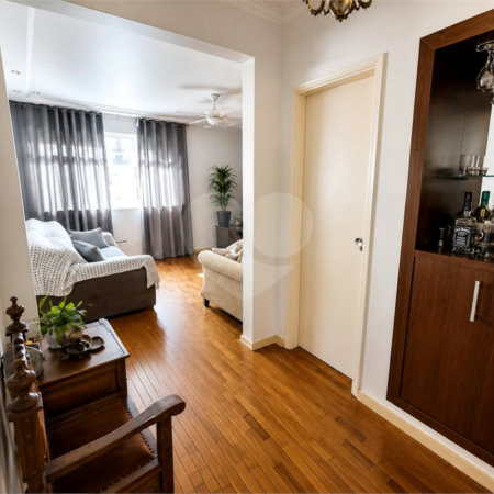 Apartamento à venda com 3 quartos, sendo 1 suíte, no Centro, Ribeirão Preto, SP