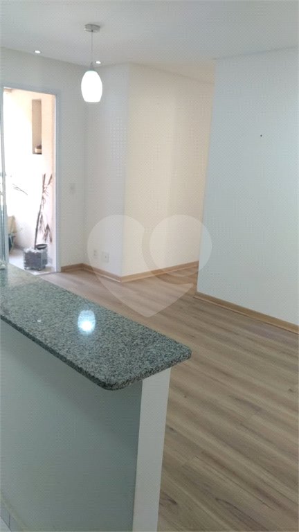 Apartamento à venda com 3 quartos, sendo 1 suíte,  em Vila Caraguatá, São Paulo, SP