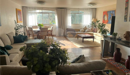 Apartamento à venda com 4 quartos, sendo 2 suítes,  em Bela Vista, São Paulo, SP