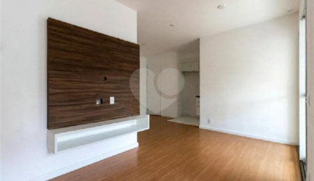 Apartamento à venda com 2 quartos em Cambuci, São Paulo, SP
