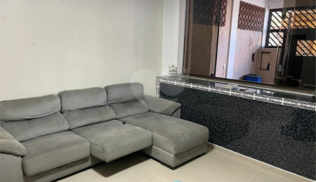Sobrado à venda com 4 quartos, sendo 2 suítes,  em Jardim Marajoara, São Paulo, SP