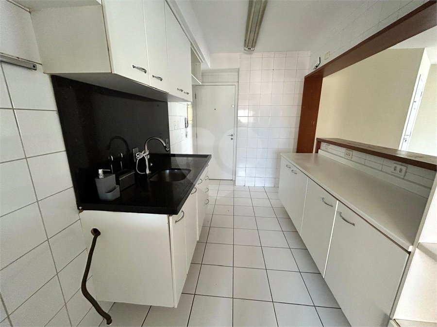 Apartamento à venda com 2 quartos, sendo 1 suíte, em Vila Andrade, São Paulo, SP